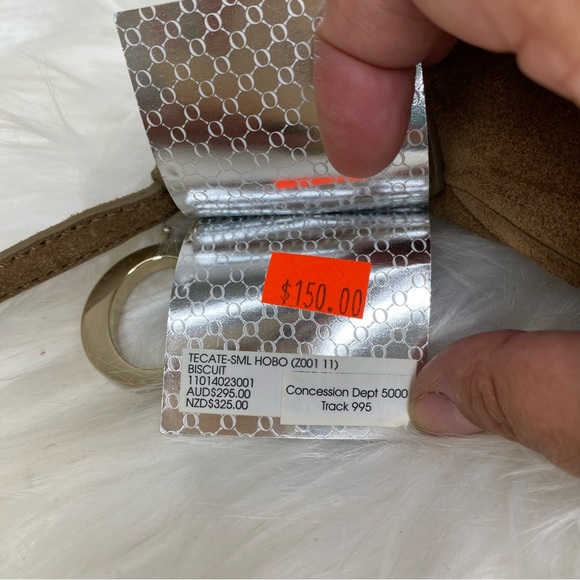 NWT Oroton Tecate Small Hobo Crossbody in Biscuit Color - Picture 5 of 8